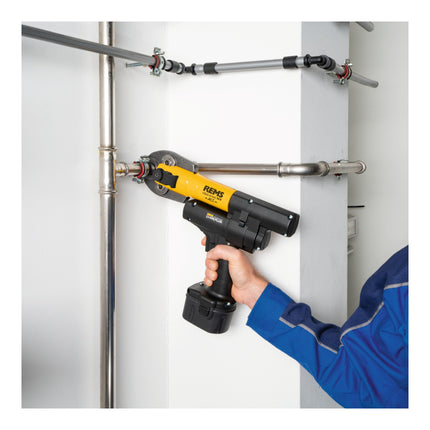 Rems Mini Press 14V ACC Basic Pack Presse radiale sur batterie 14,4 V 22 kN ( 578013 R220 ) + 1x batterie 2,5 Ah + chargeur + L-Boxx