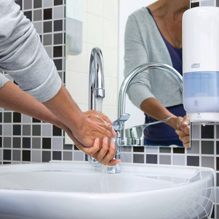 TORK Distributeur de savon Tork 560000 ( 9000474157 ) H296xL112xP114ca.mm