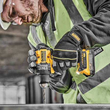 DeWalt DCD 800 E2 Perceuse-visseuse sans fil 18 V 90 Nm Brushless + 2x Powerstack batterie 1,7 Ah + chargeur