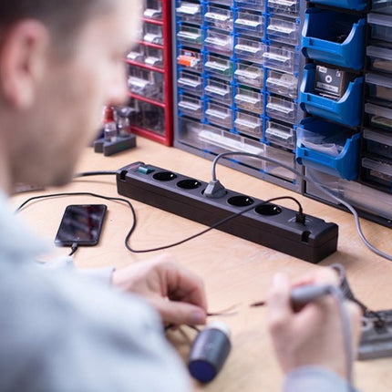 Brennenstuhl Prise multiple Bremounta ( 8000594293 ) 5x câble-L.3m avec protection enfant