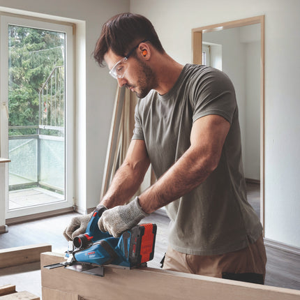 Bosch GHO 18V-26 Professional Rabot sans fil 18 V 2,6 mm Brushless + 2x batterie ProCORE 4,0 Ah + chargeur + L-Boxx