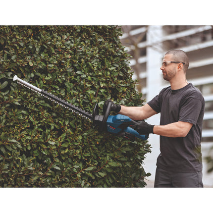 Bosch GHE 18V-50 Professional Taille-haies sans fil 18 V 50 cm Brushless Solo ( 06008C9500 ) - sans batterie, sans chargeur
