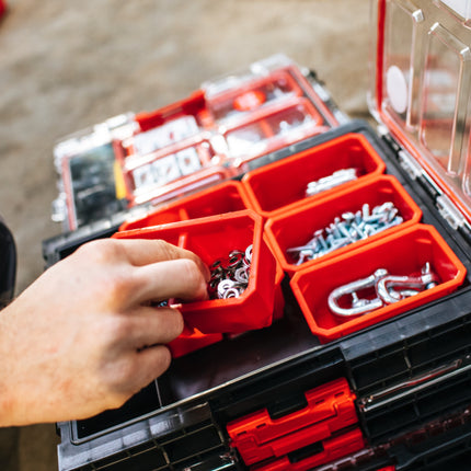 Qbrick System ONE Organizer M Plus empilable 364 x 264 x 106 mm 4 l IP66 avec 5 incrustations.